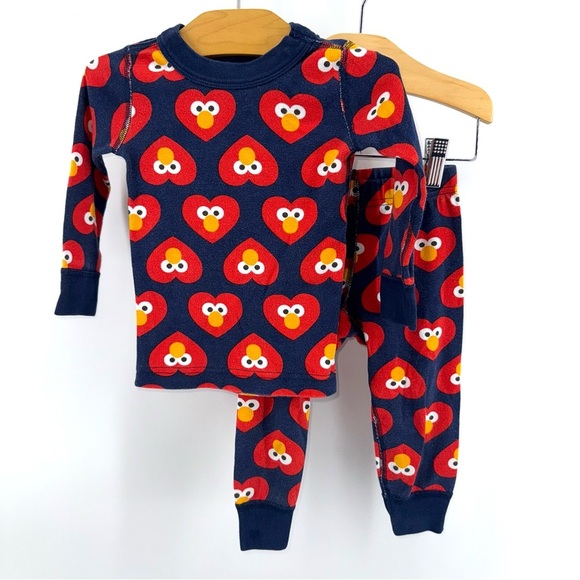 Hanna Andersson Sesame Street Elmo Pajama Set - Navy and Red - Picture 1 of 3